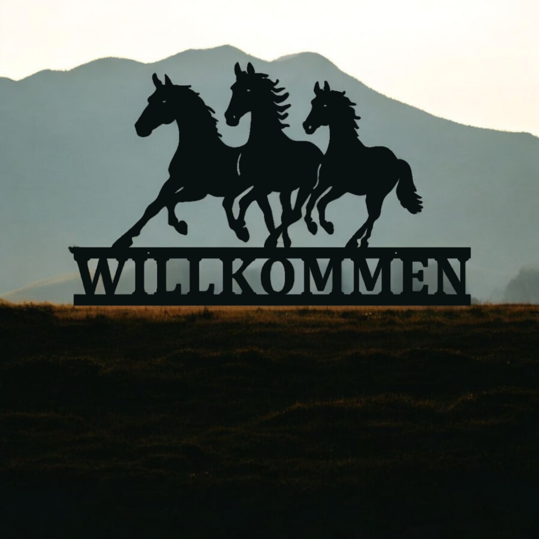 Willkommensschild mit Pferden | Hauseingang | Hauswand | Pferdestall | Bauernhof | Pferdehof | Viele Größen und Farben |